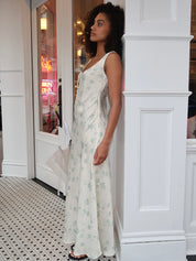 Jaylin Maxi Dress in Cream Green Floral
