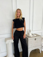 Load image into Gallery viewer, Eli Linen Crop Top in Black
