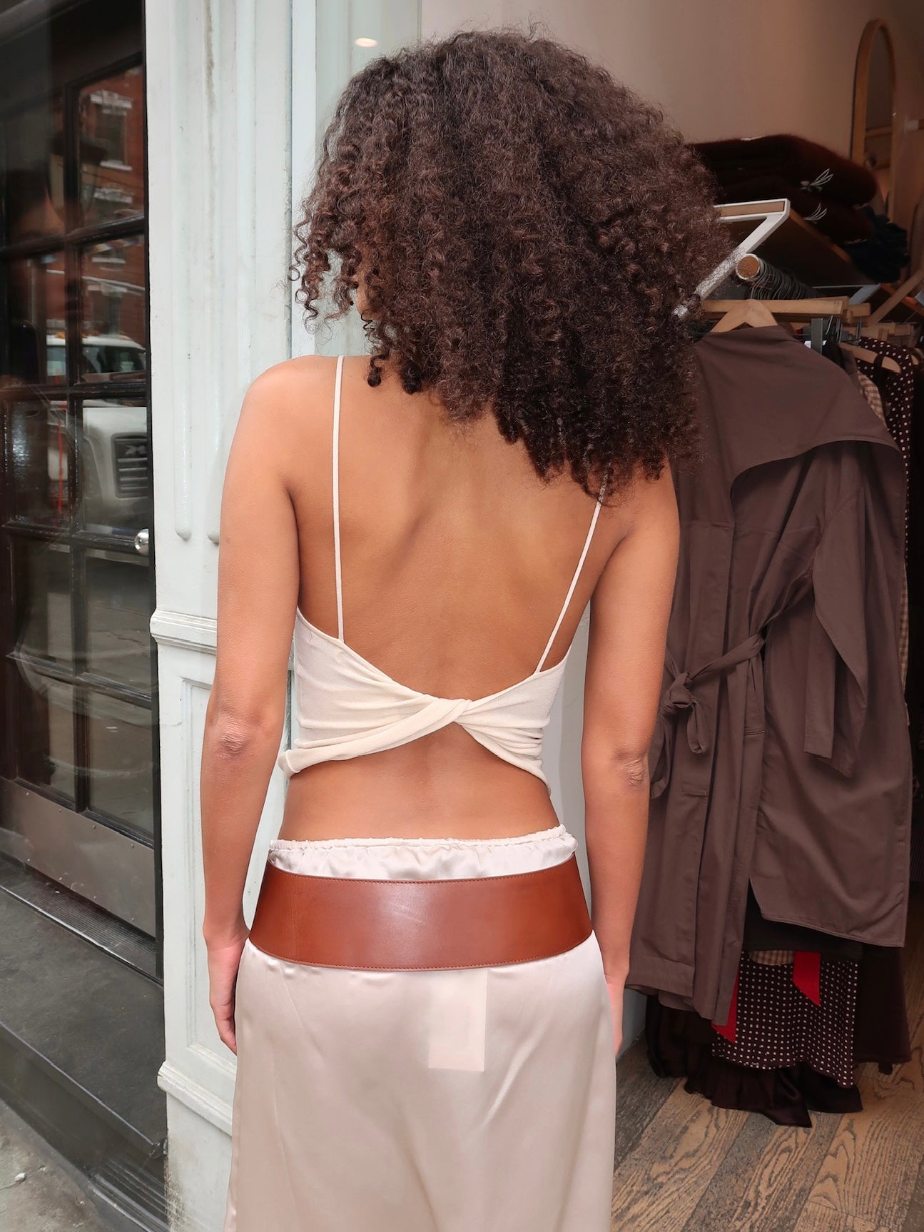 Twist Back Knit Top in Shell