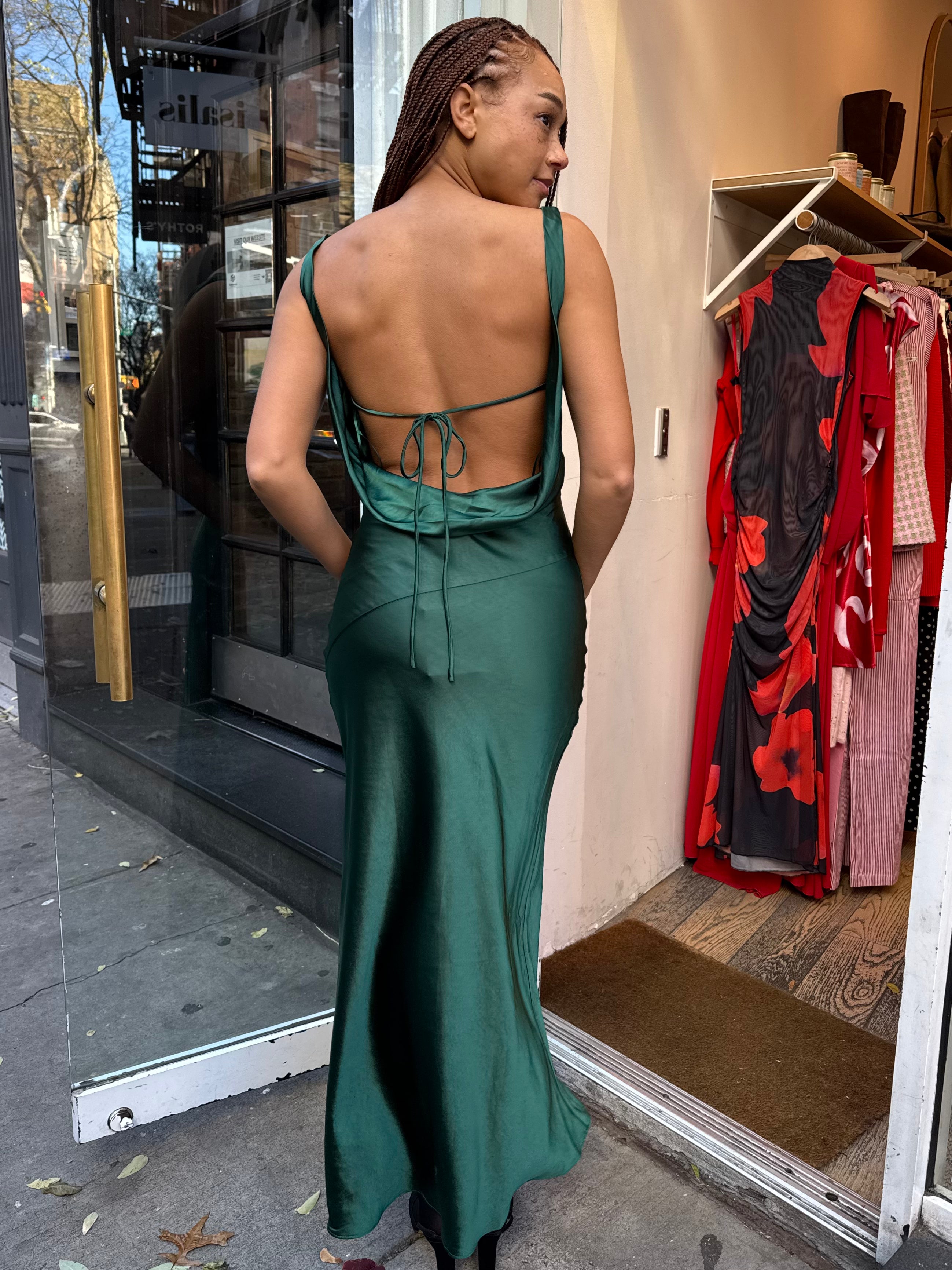 Fiora Dress in Fir