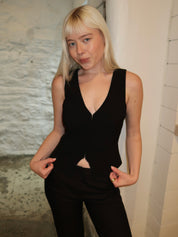 Jordan Vest in Black