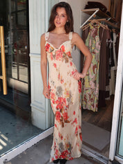 Molly Maxi Dress in Floral Multi