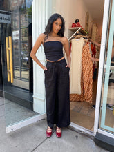 Load image into Gallery viewer, Circa Pants in Black
