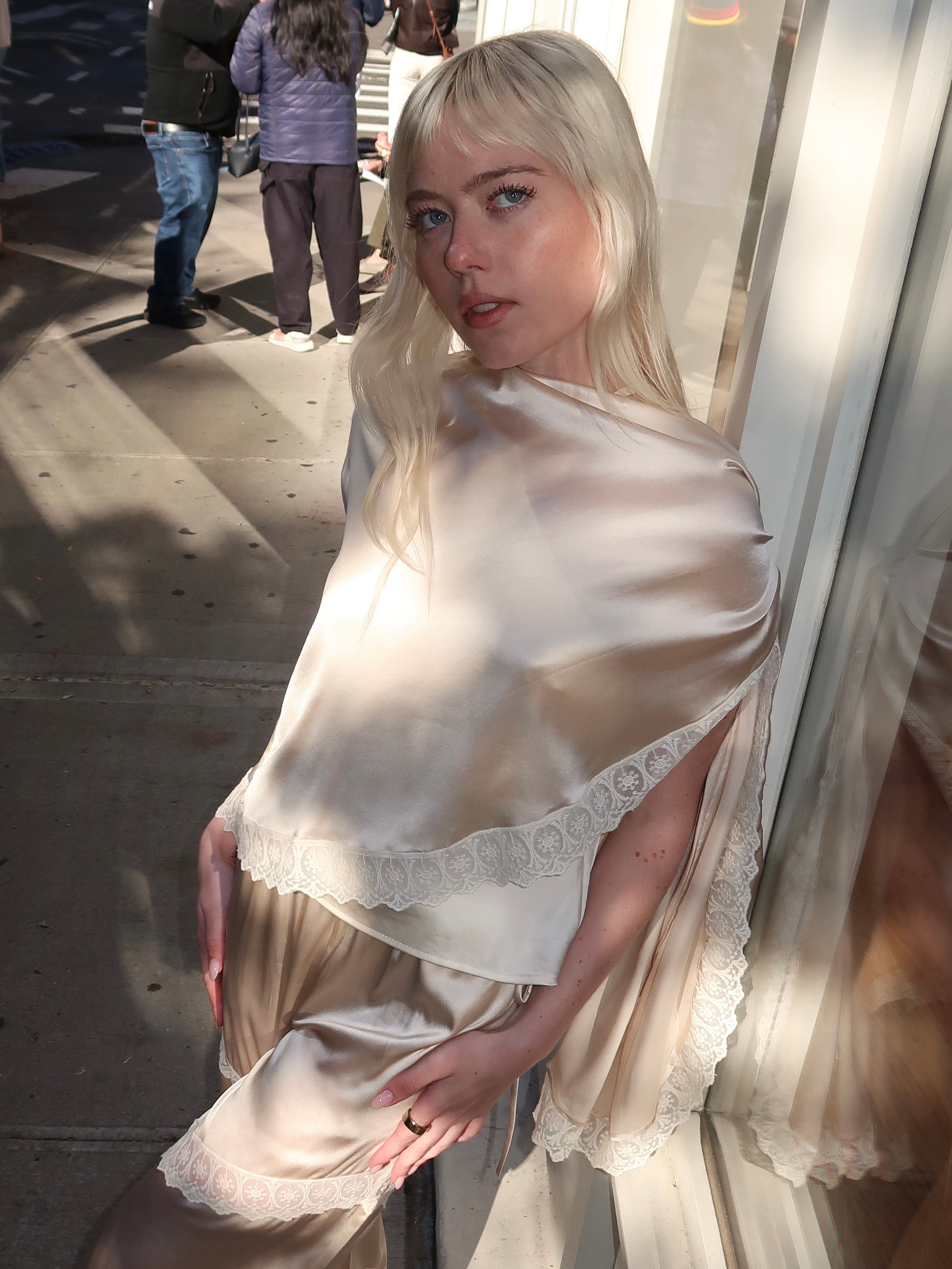 Cata Cape in Ecru