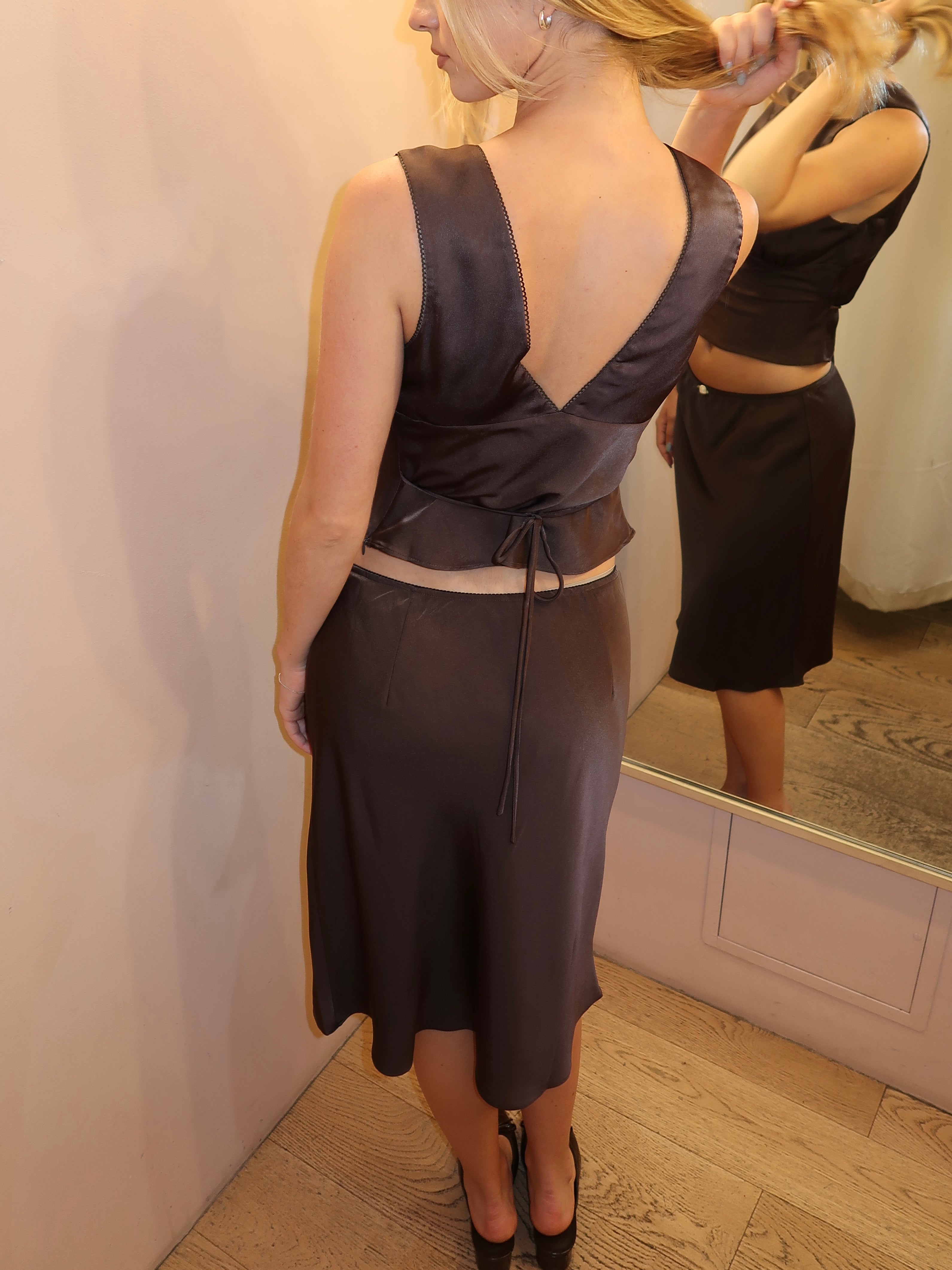 Oud Skirt in Nutshell