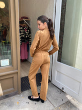 Load image into Gallery viewer, Danny Long Sleeve Boilersuit in Walnut
