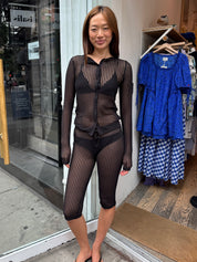 Addison Capri in Black