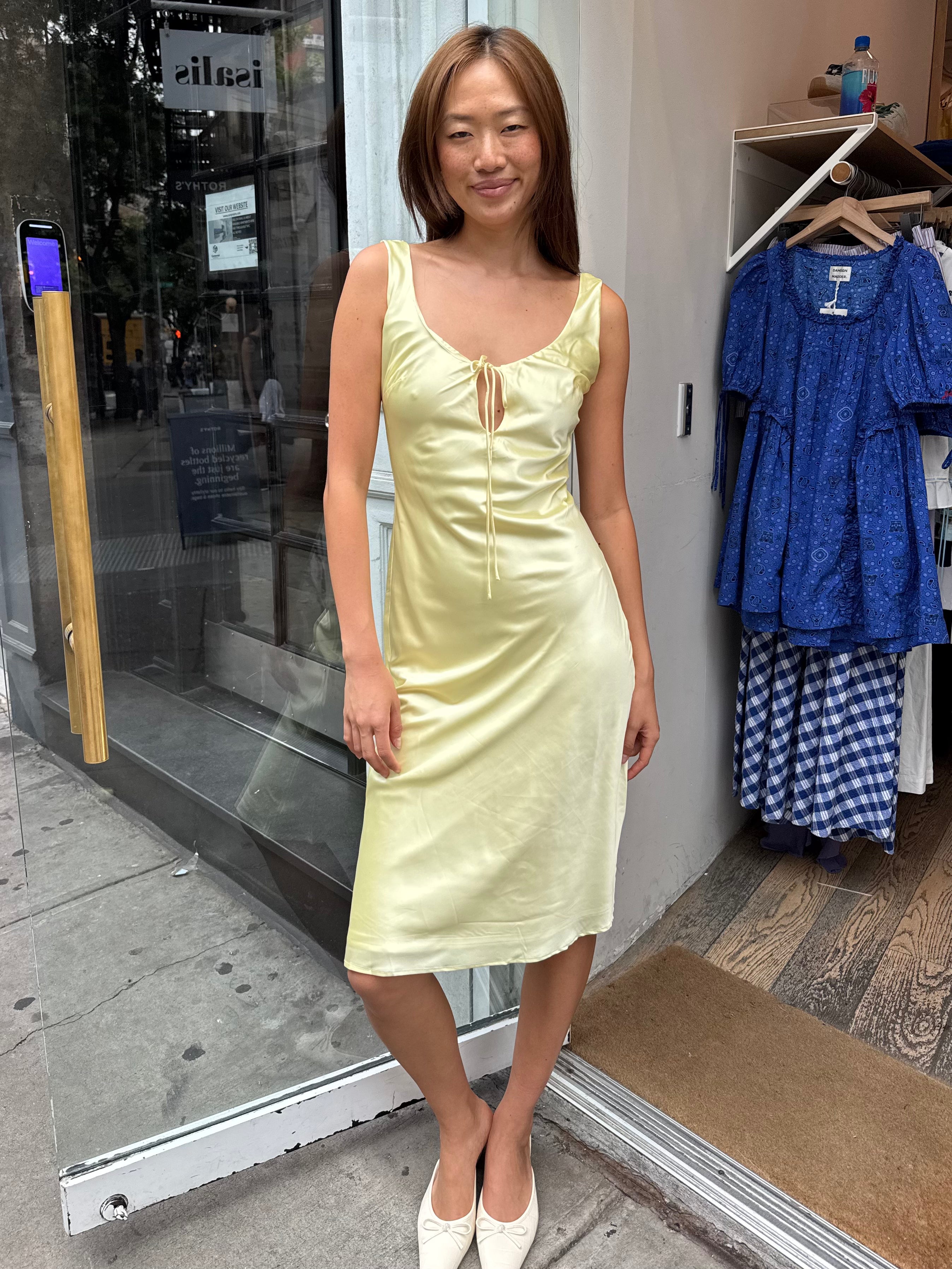 Andie Keyhole Midi Dress in Lemon