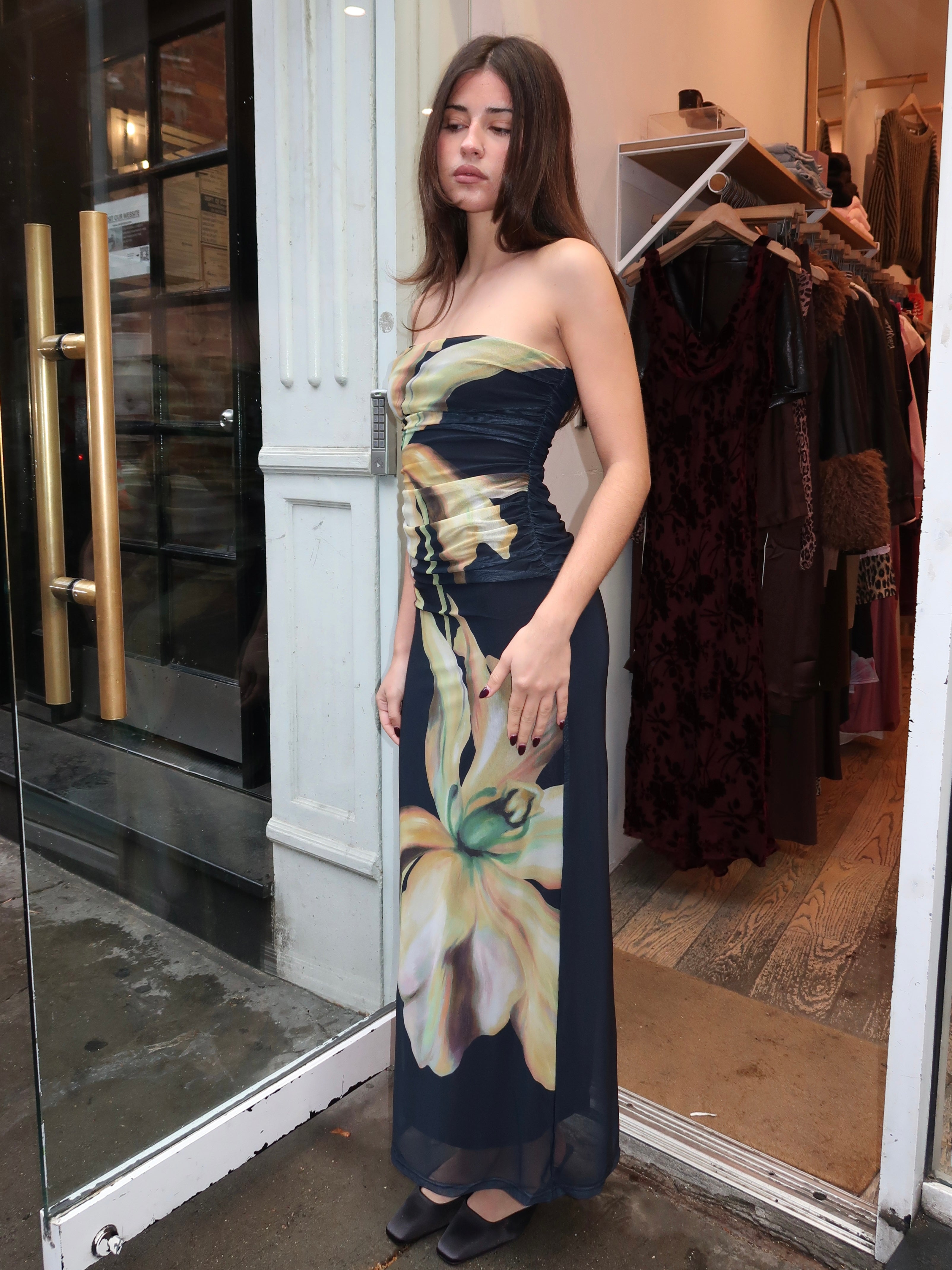 Sura Strapless Dress in Midnight Lilium