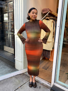 Liora Plisee Maxi Dress in Corregated Blur