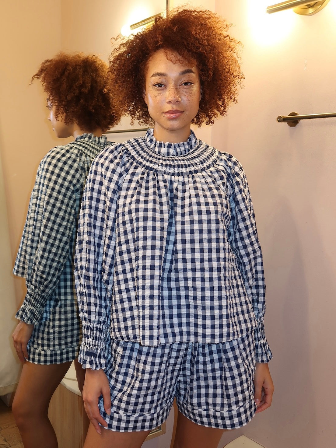 Hayes Blouse in Navy/White