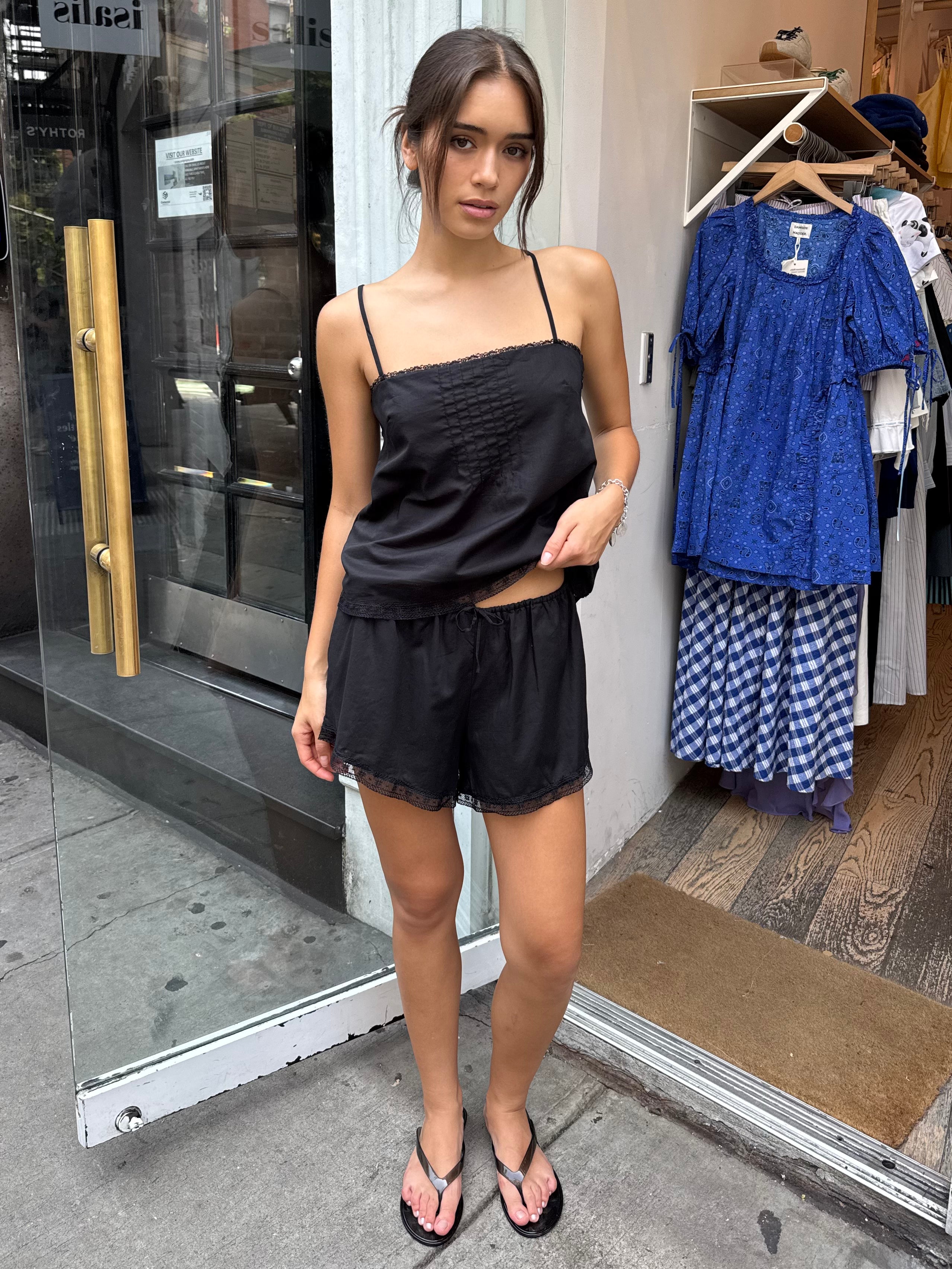 Denise Shorts in Black