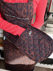 Double Oven Glove in Dark Leopard