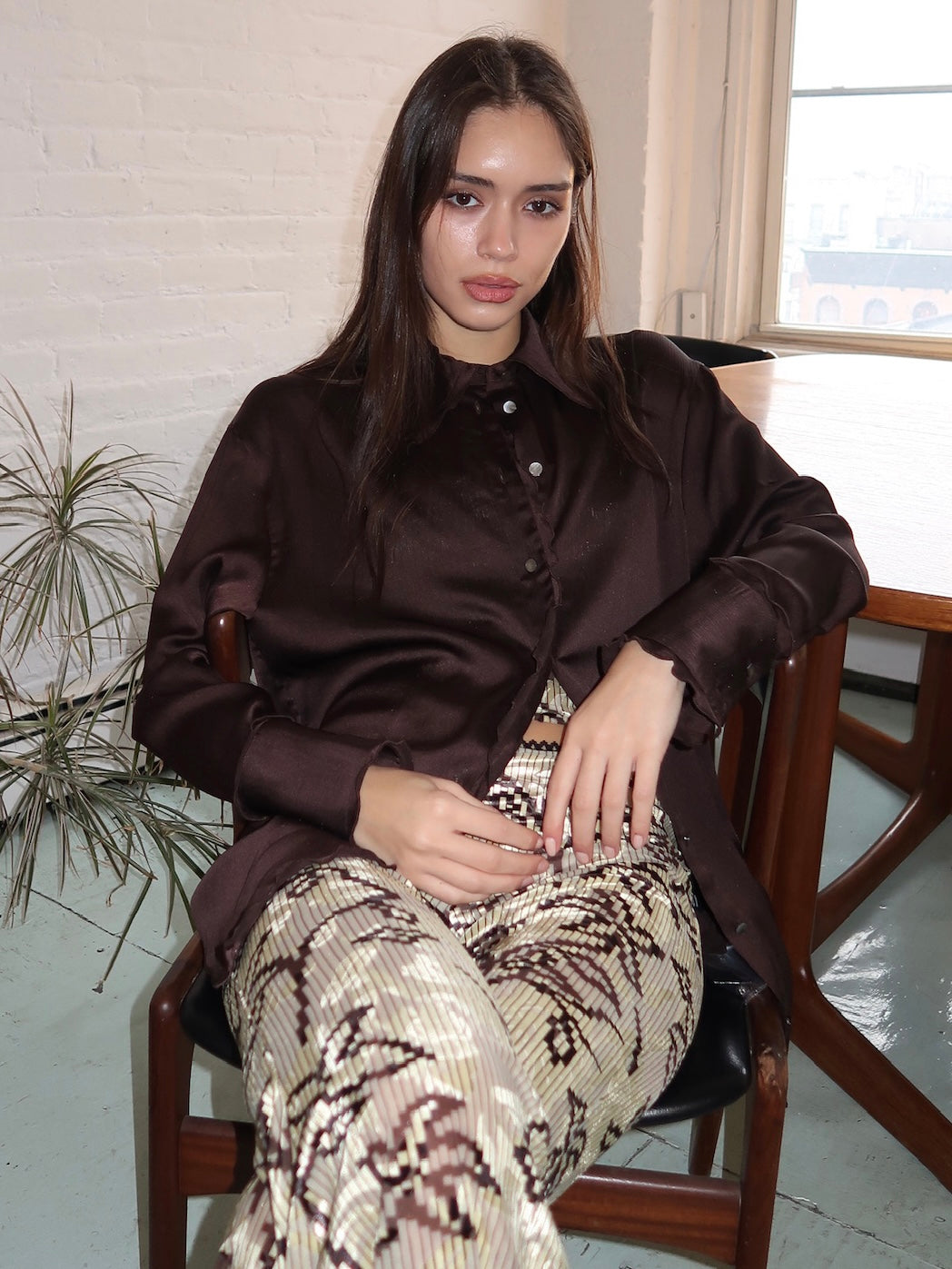 Rey Button Up in Brown