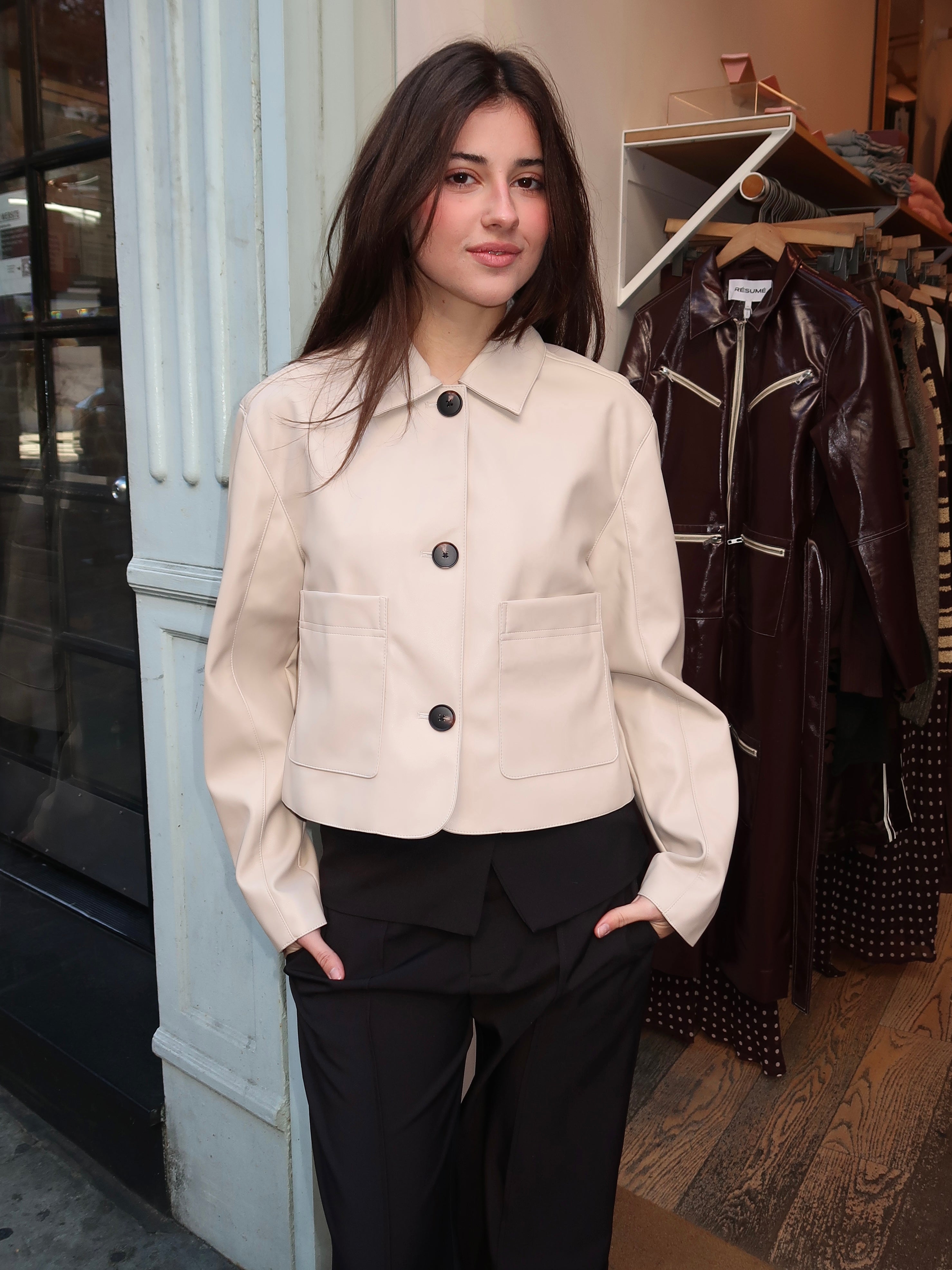 Cloud Dancer in Stone