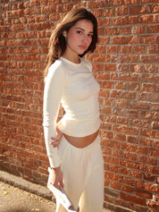 The Baby Rib Scallop Long Sleeve in Creme