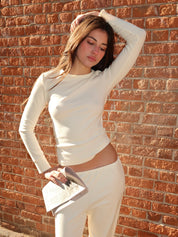 The Baby Rib Scallop Long Sleeve in Creme
