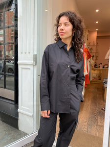Pop Button Down in Jet