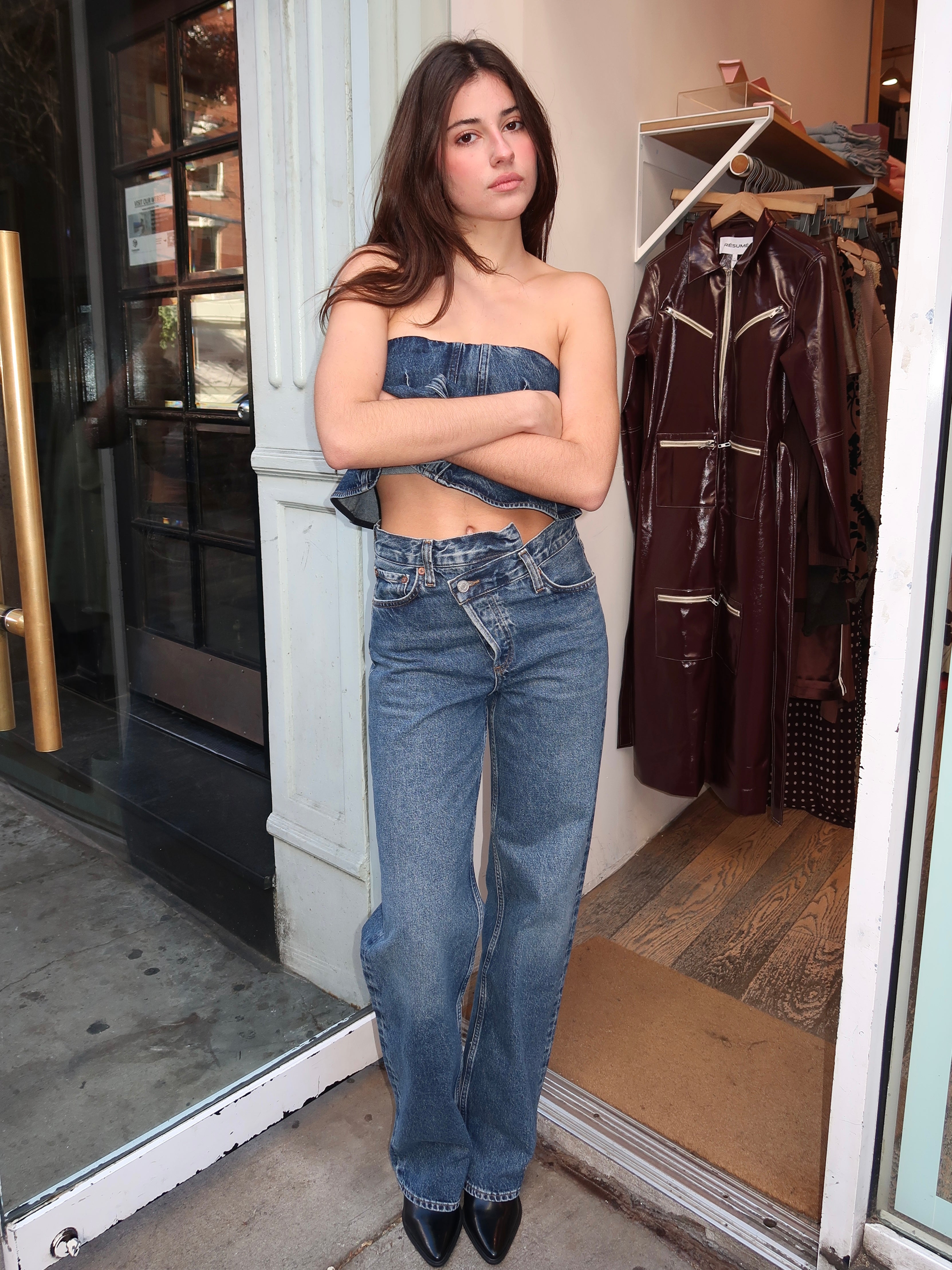 Arc Criss Cross Jean in Form