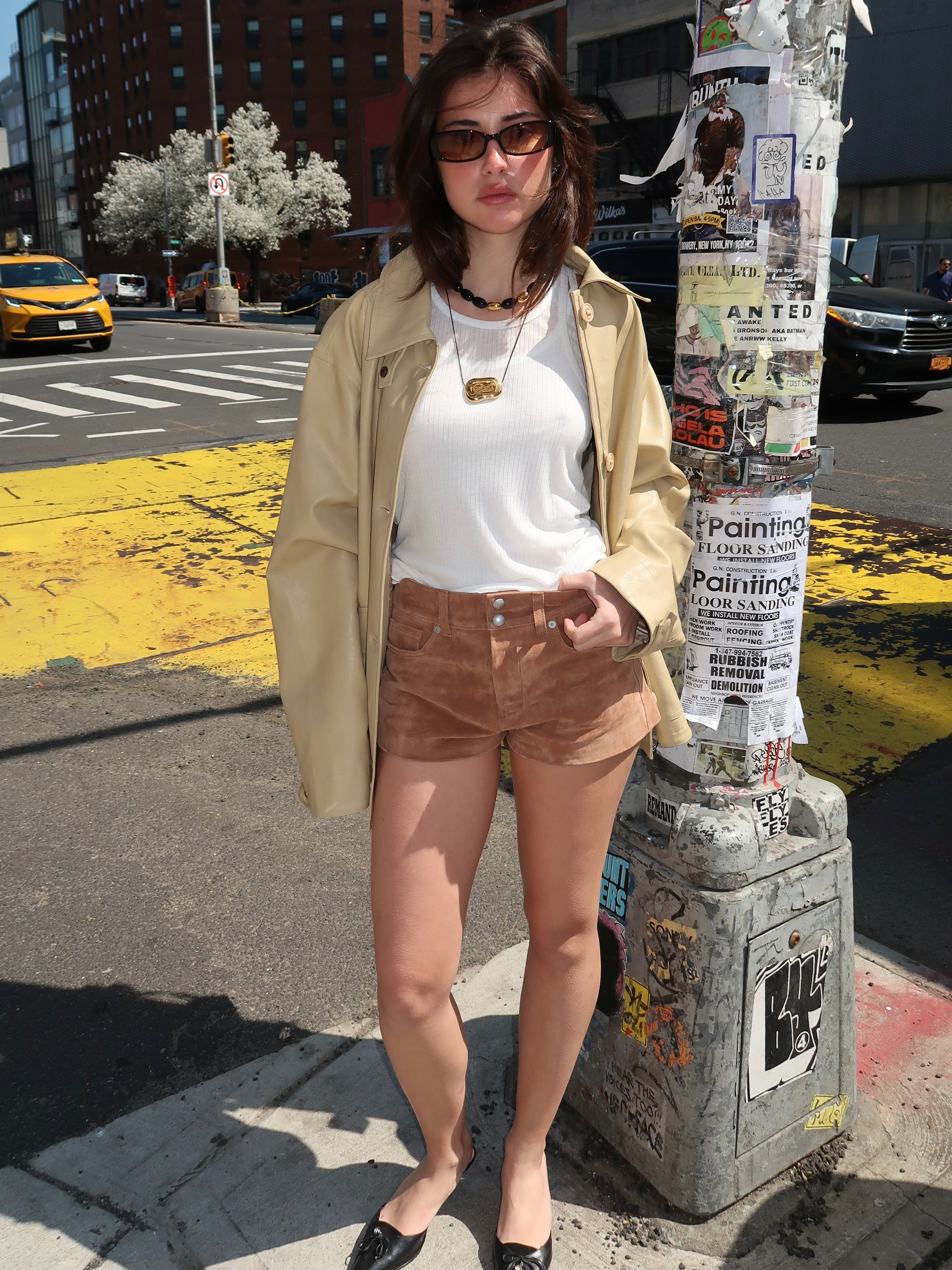 Suede Short in Fortune Cookie