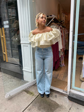 Load image into Gallery viewer, Gaucho Trouser Jean in Starsign
