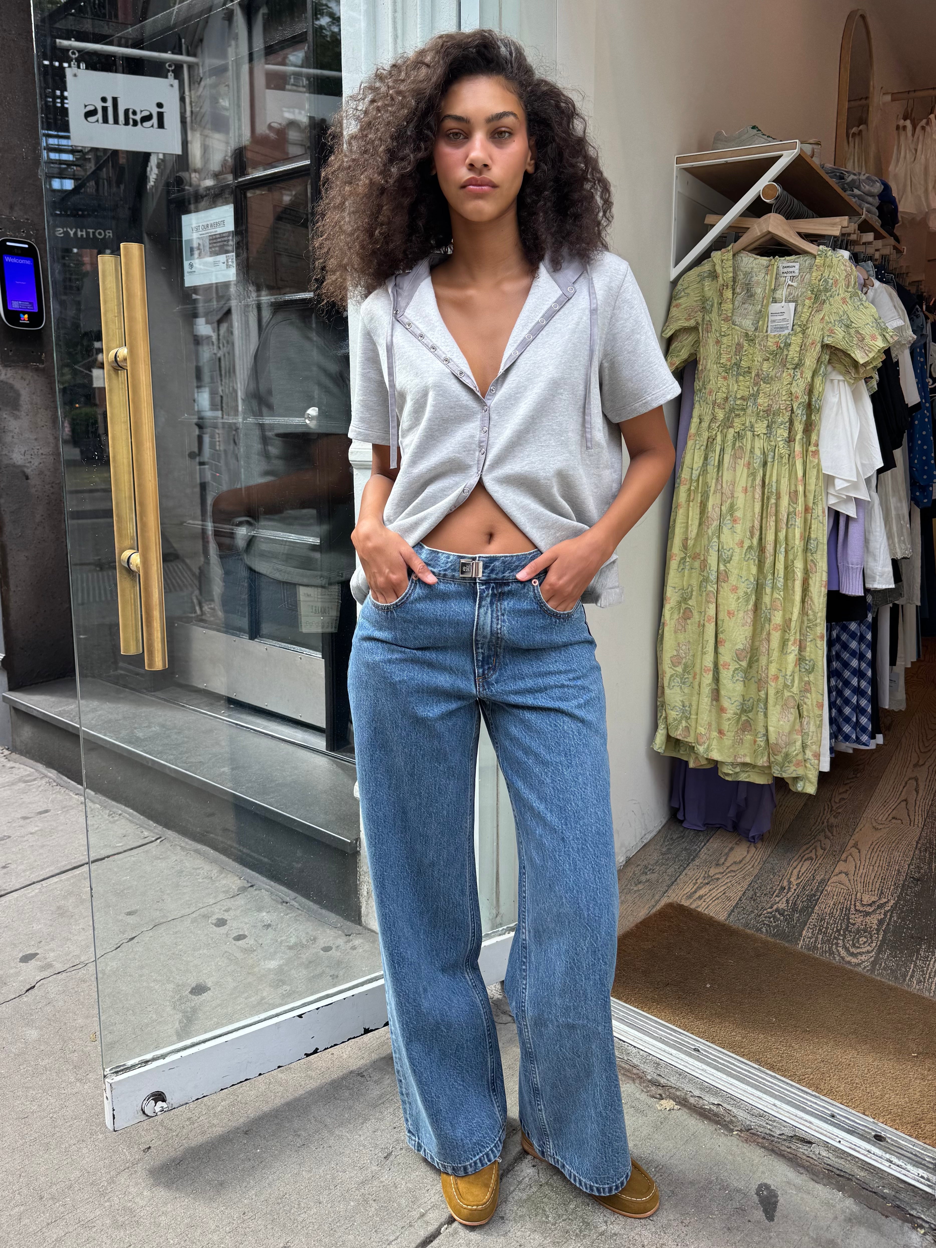 Buckle Jean in Classic Blue