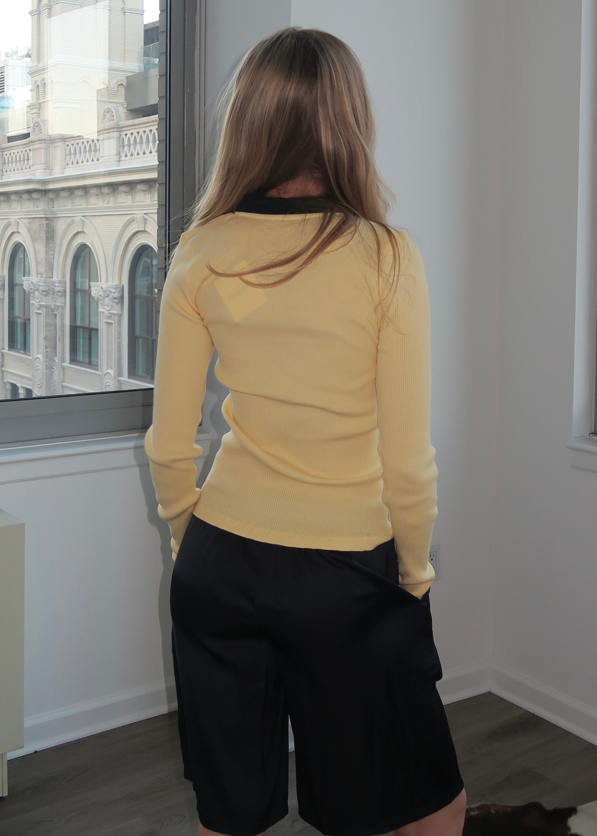 Madeline Seamless Top in Parsnip
