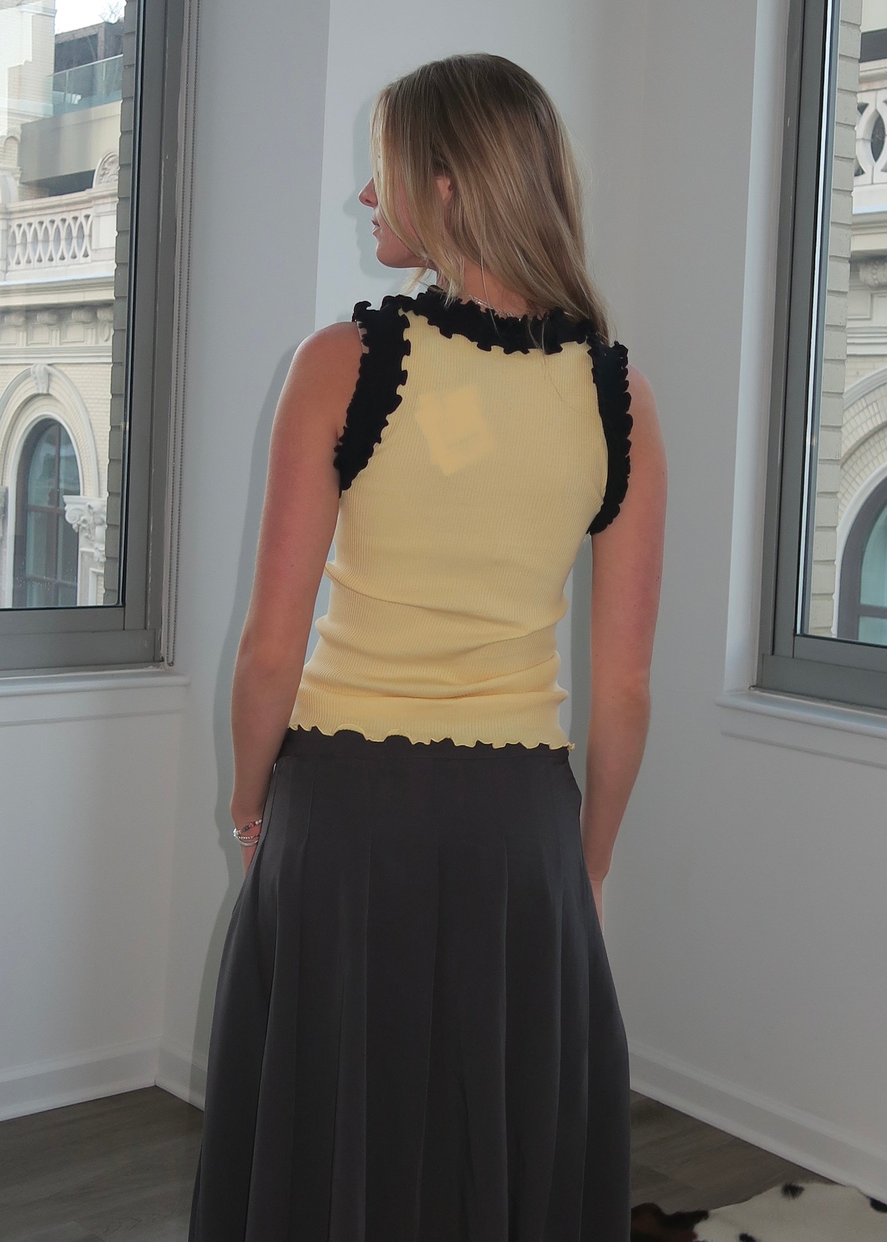 Rosalie Seamless Top in Parsnip