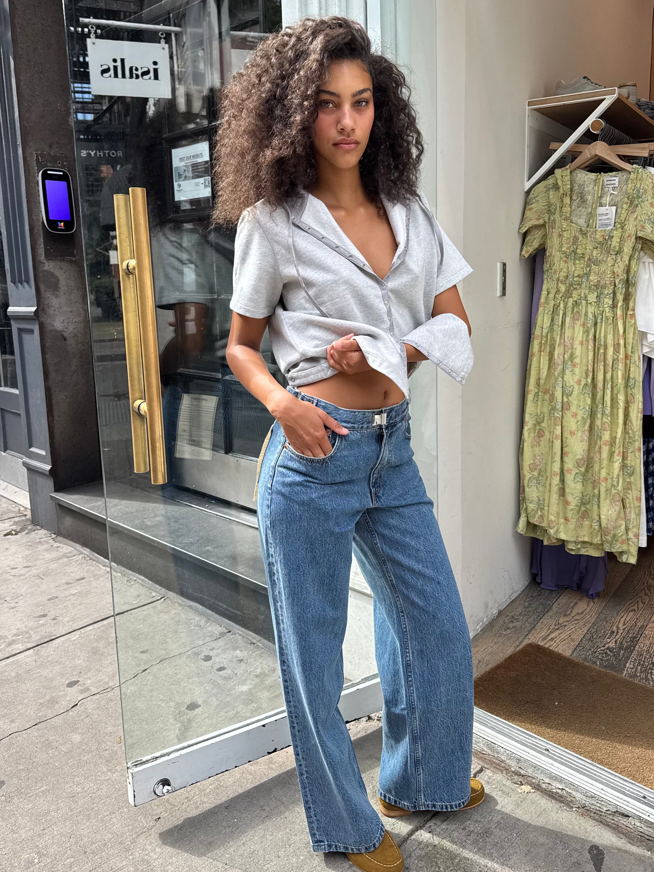 Buckle Jean in Classic Blue