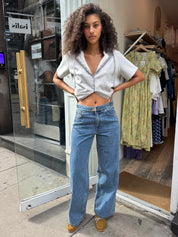 Buckle Jean in Classic Blue