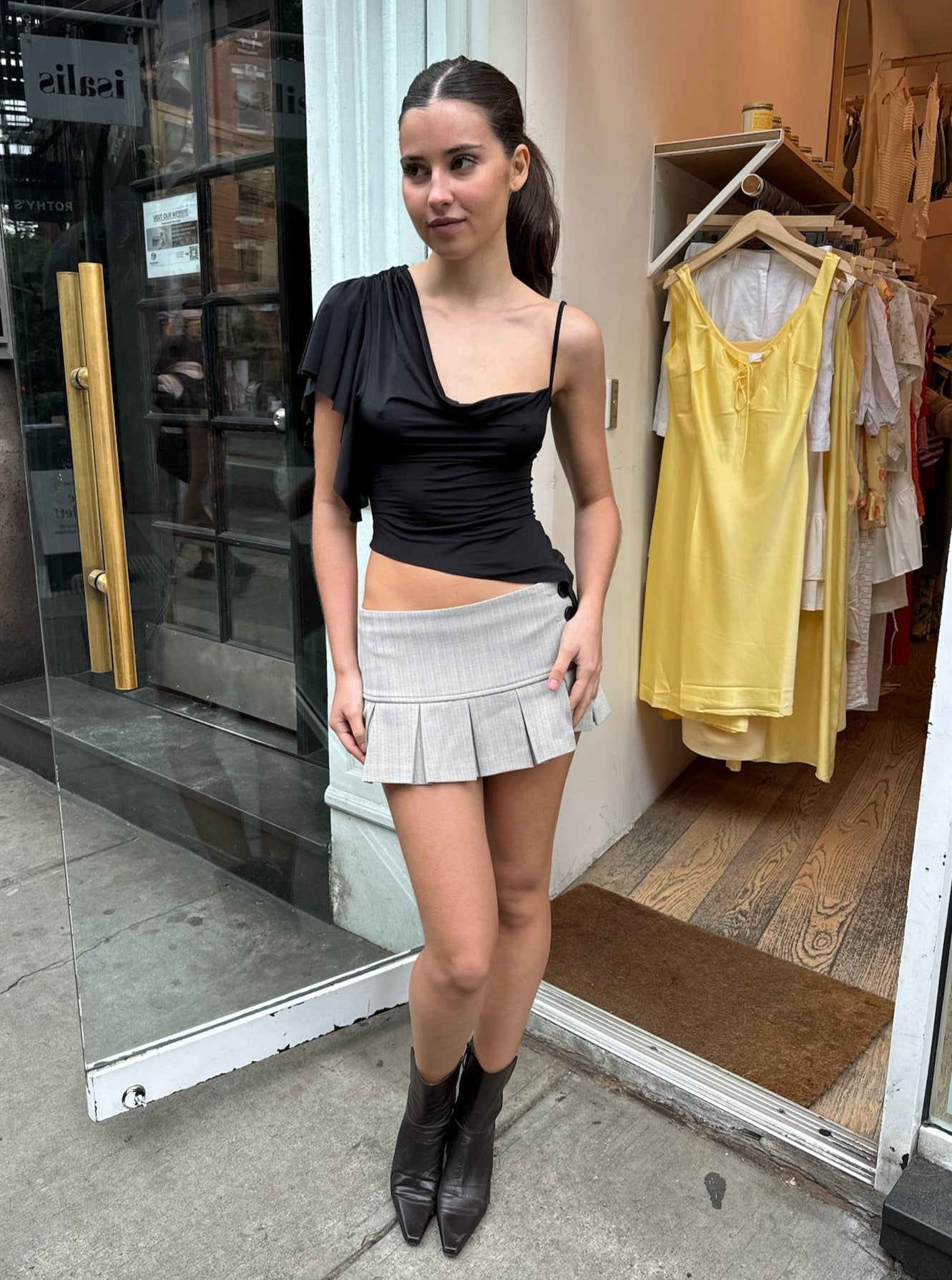 Tan grey skirt hotsell