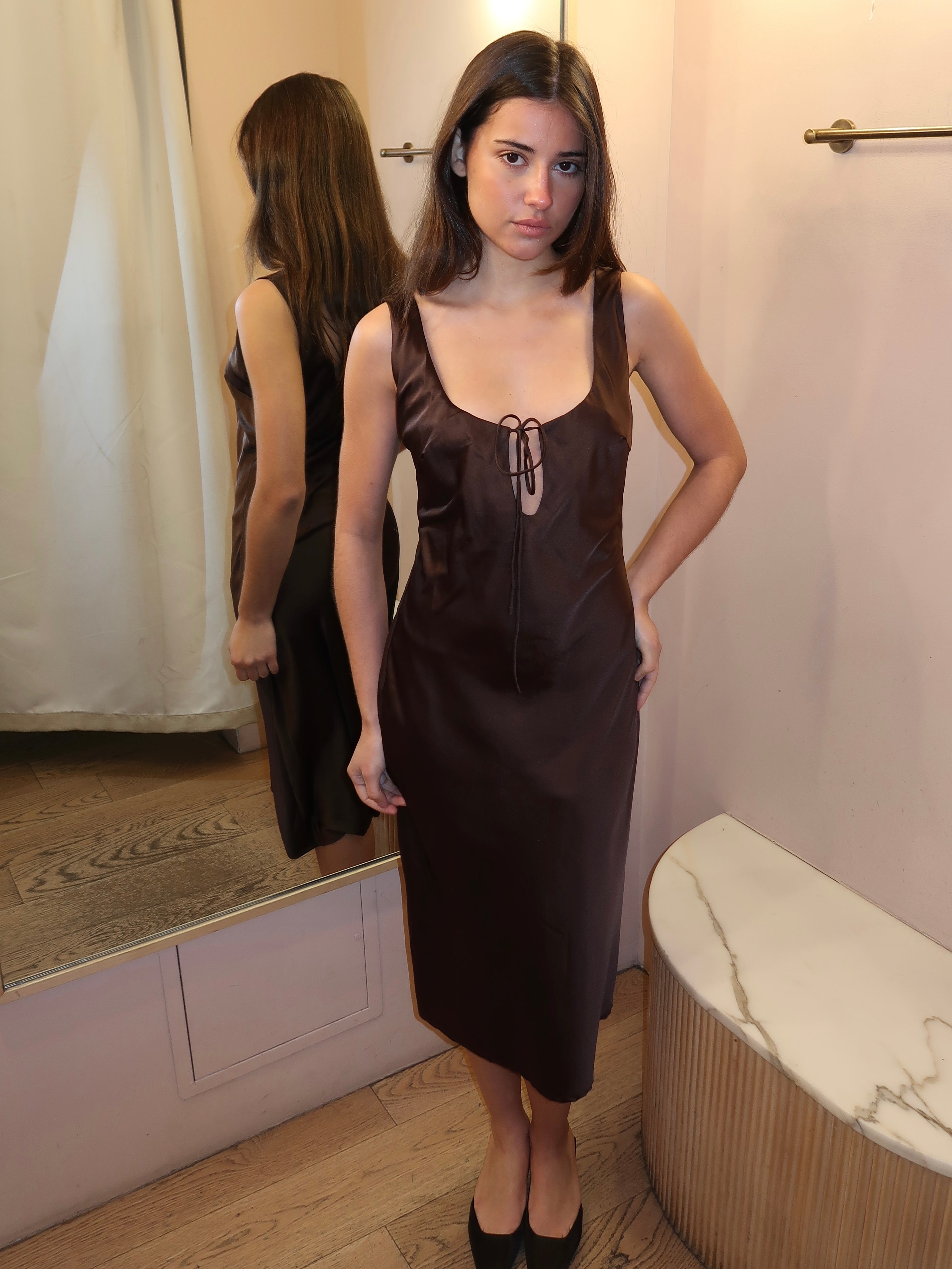 Andie Keyhole Midi Dress in Chocolate