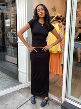 Load image into Gallery viewer, Oscar Skirt in Black
