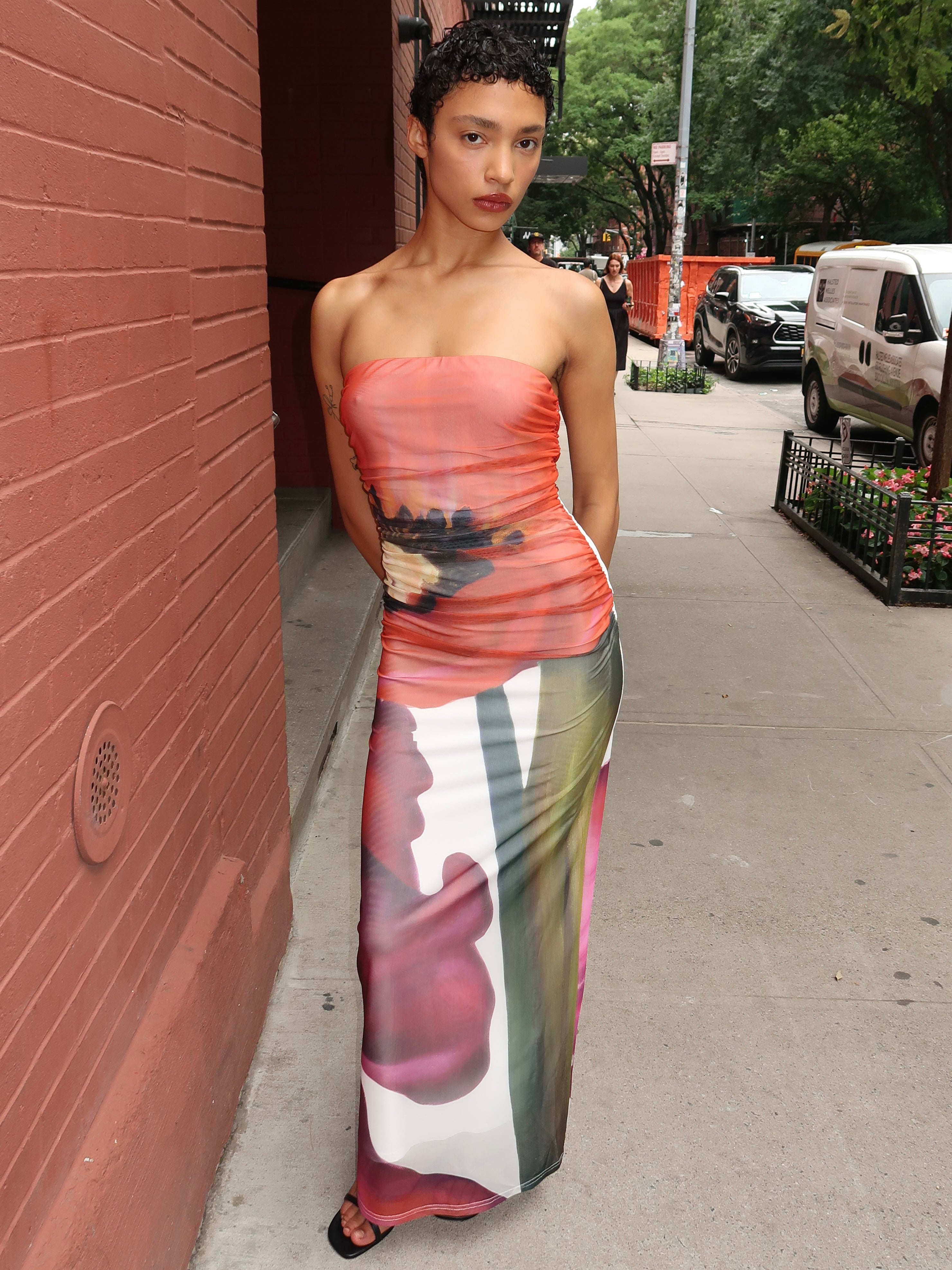 Sura Strapless Dress in Poppy Botanic