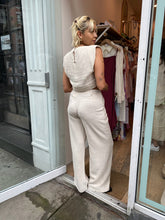 Load image into Gallery viewer, Morgan Linen Trousers in Natural
