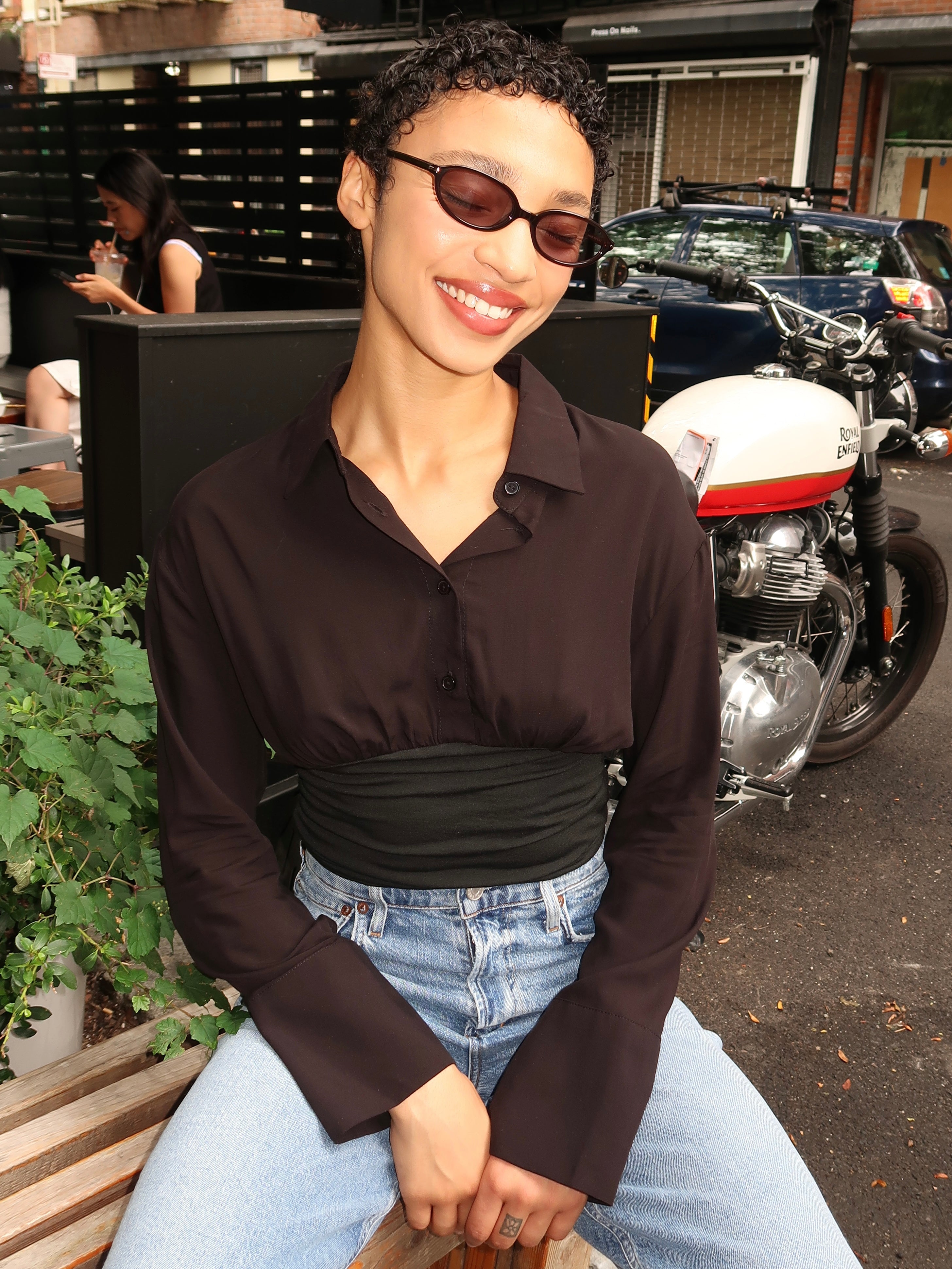 Noor Sunglasses in Transparent Mahogany/Blue Lens