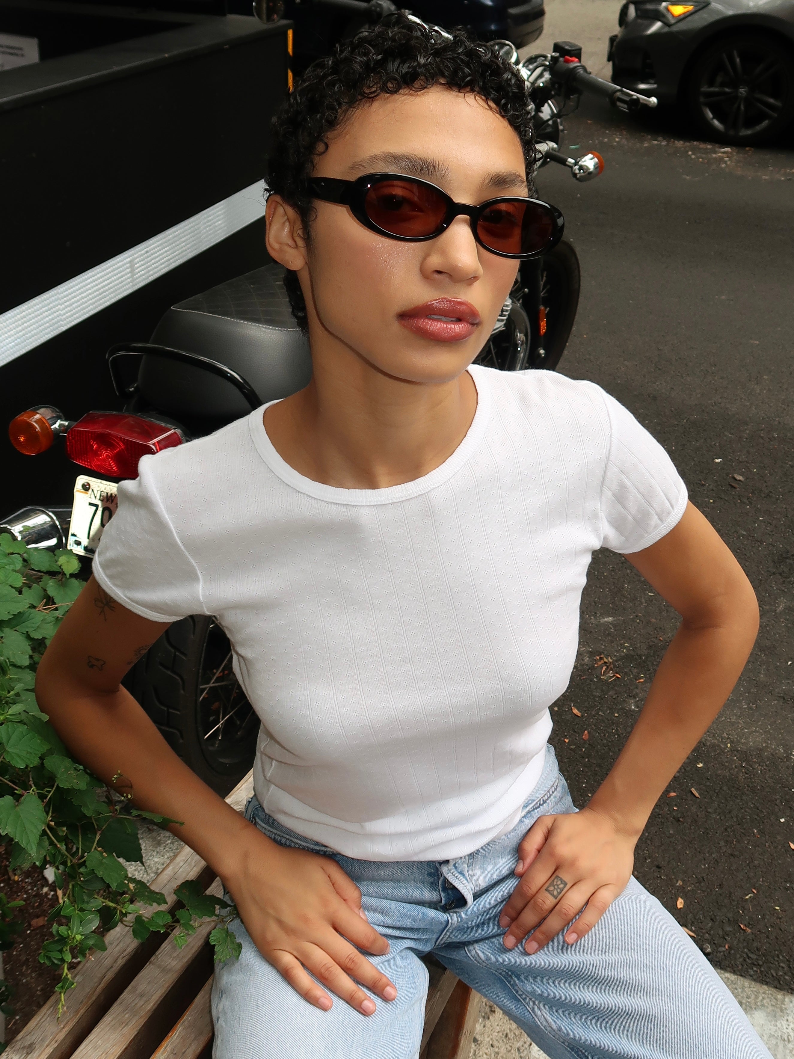 Valentina Sunglasses in Black
