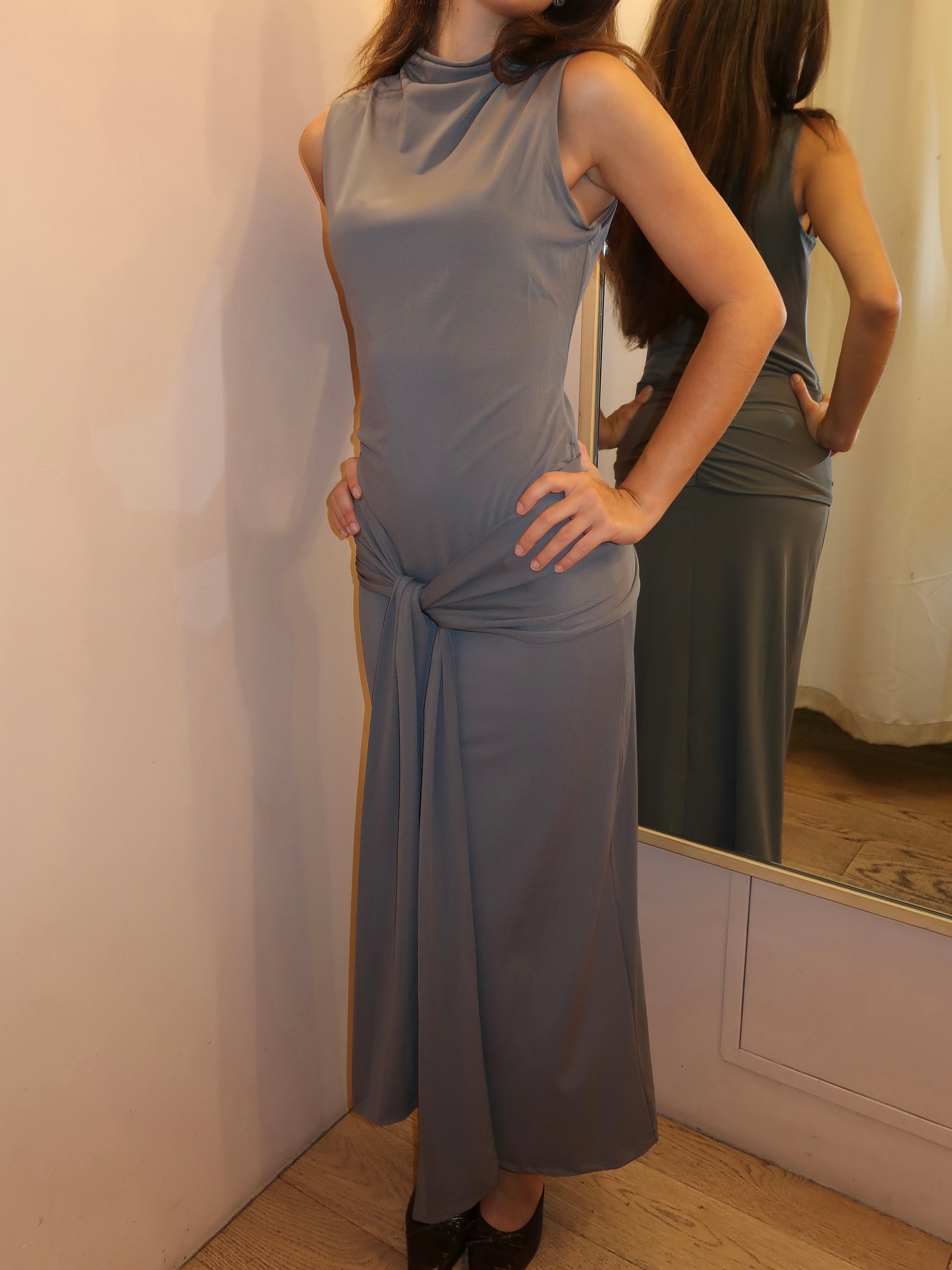 Victoria Dress in Grey