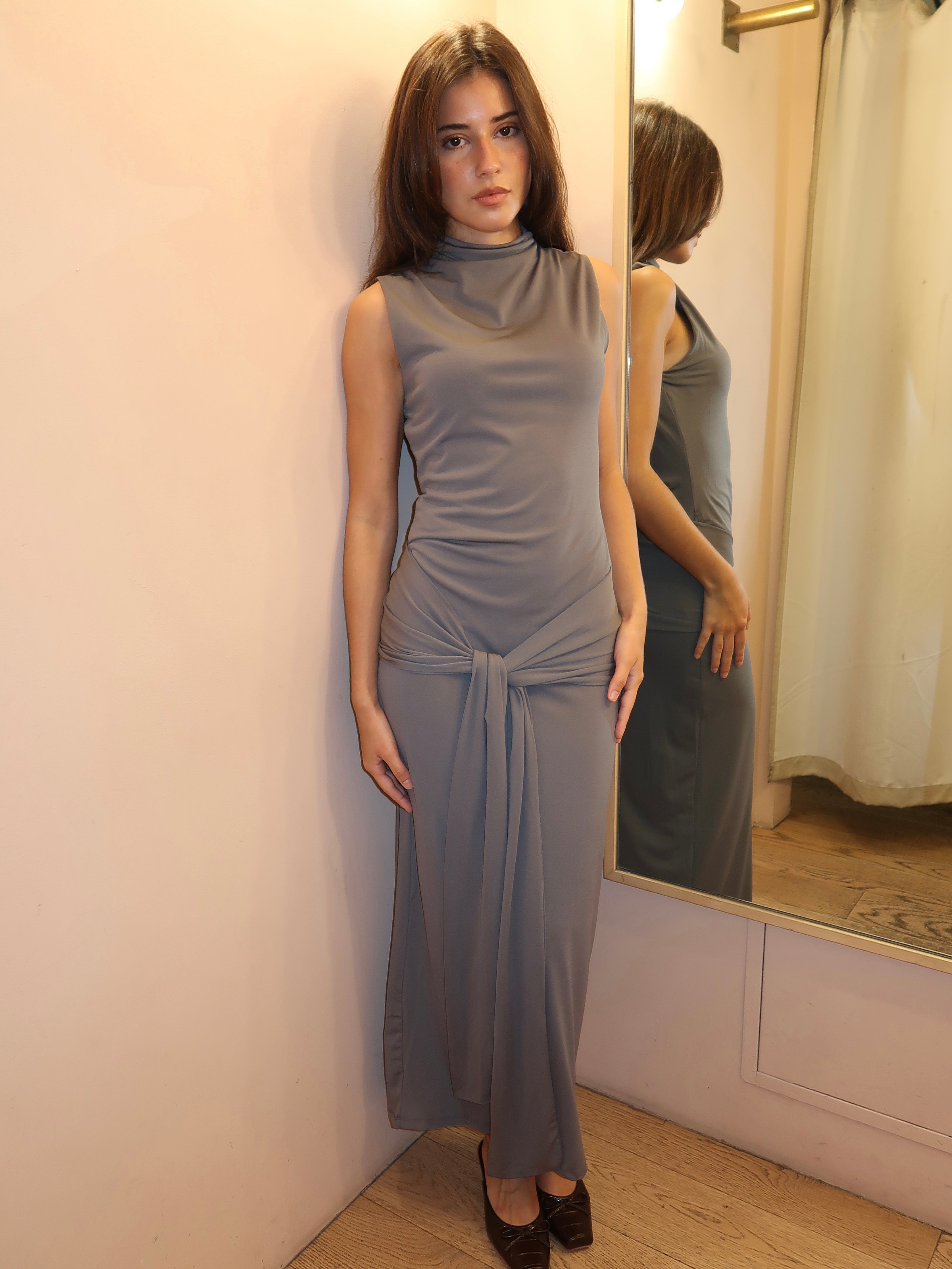 Victoria Dress in Grey