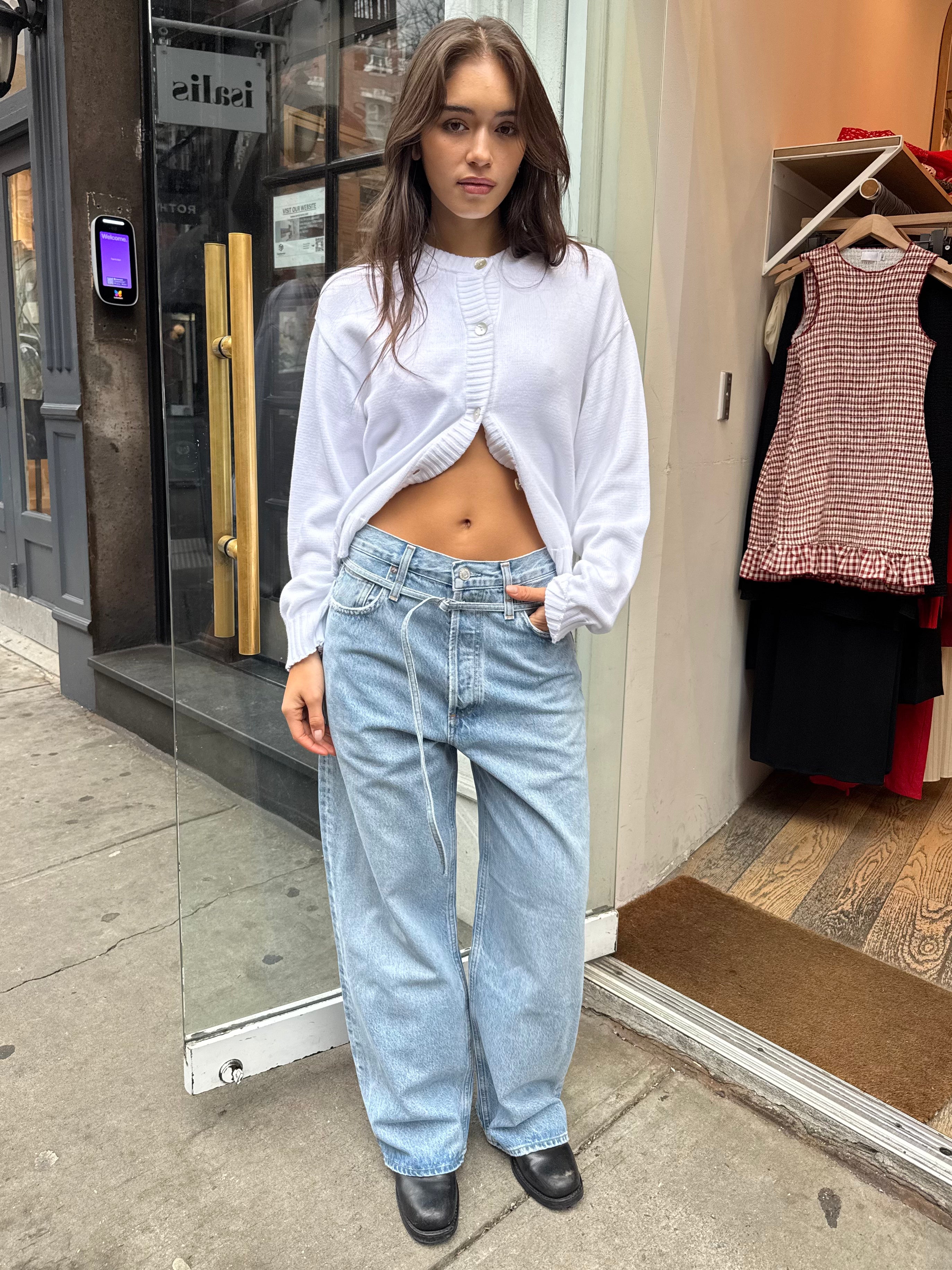 Emmi Jean in Incline