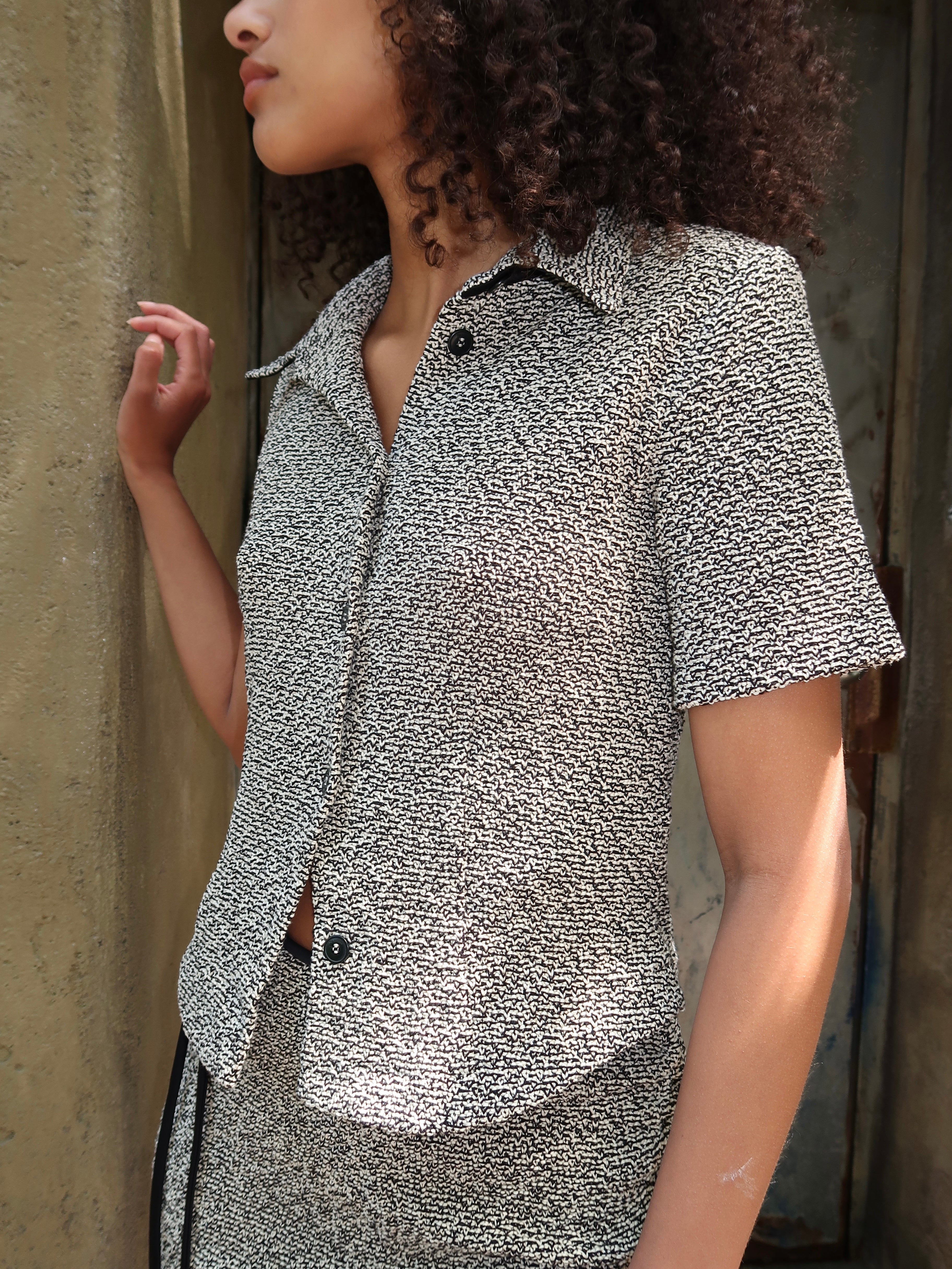 Clare Blouse in Black/Creme Mouline