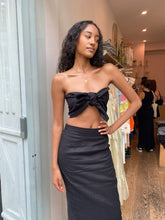 Load image into Gallery viewer, Micky Bandeau in Black

