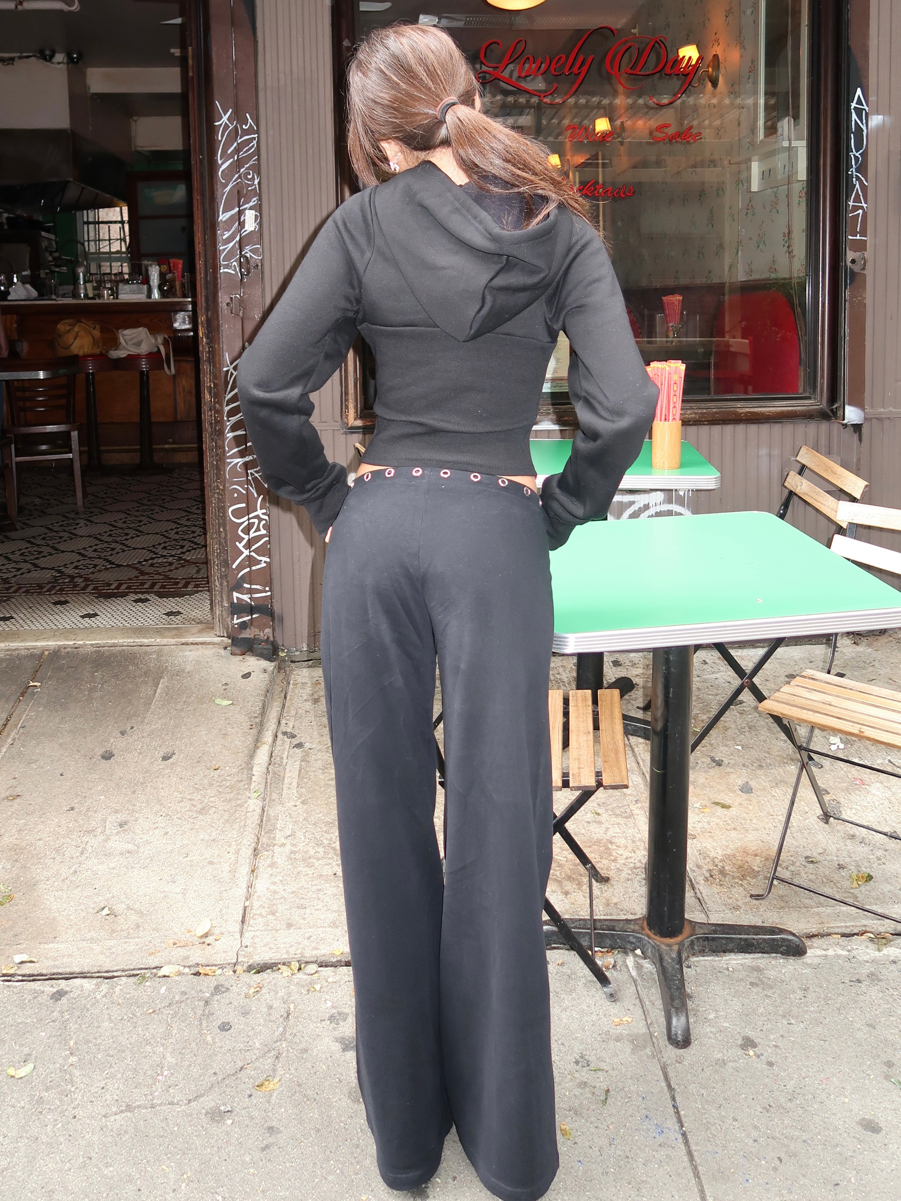 Zahra Sweatpant in Black