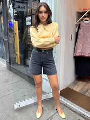Dame Short in Hitch
