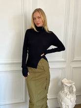 Load image into Gallery viewer, Conrad Ribbed Turtleneck in Black
