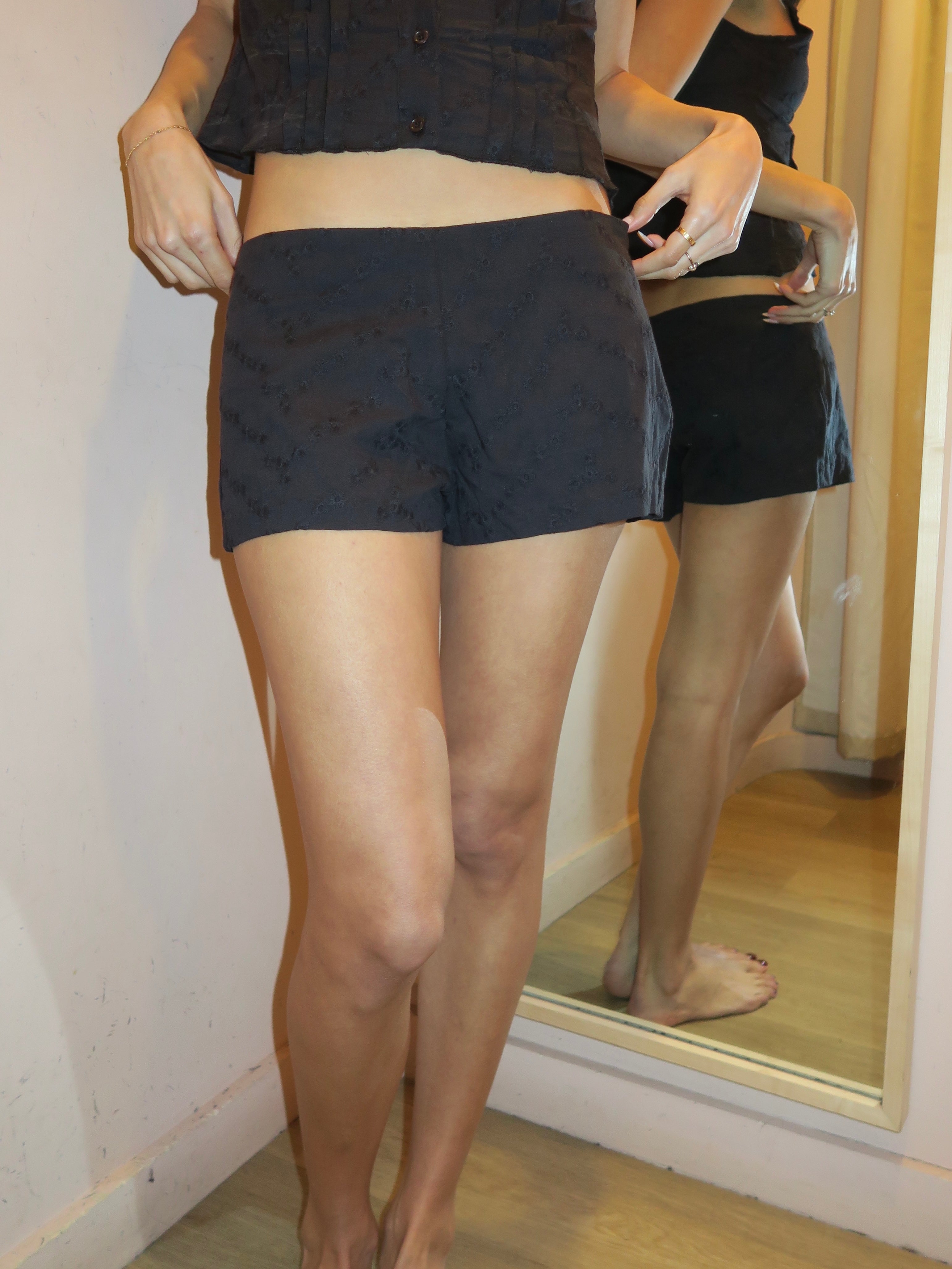 The Kalyn Shorts in Black