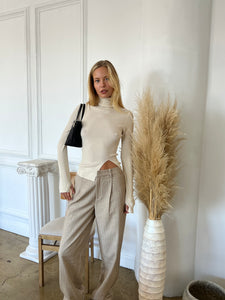 Conrad Ribbed Turtleneck in Cream