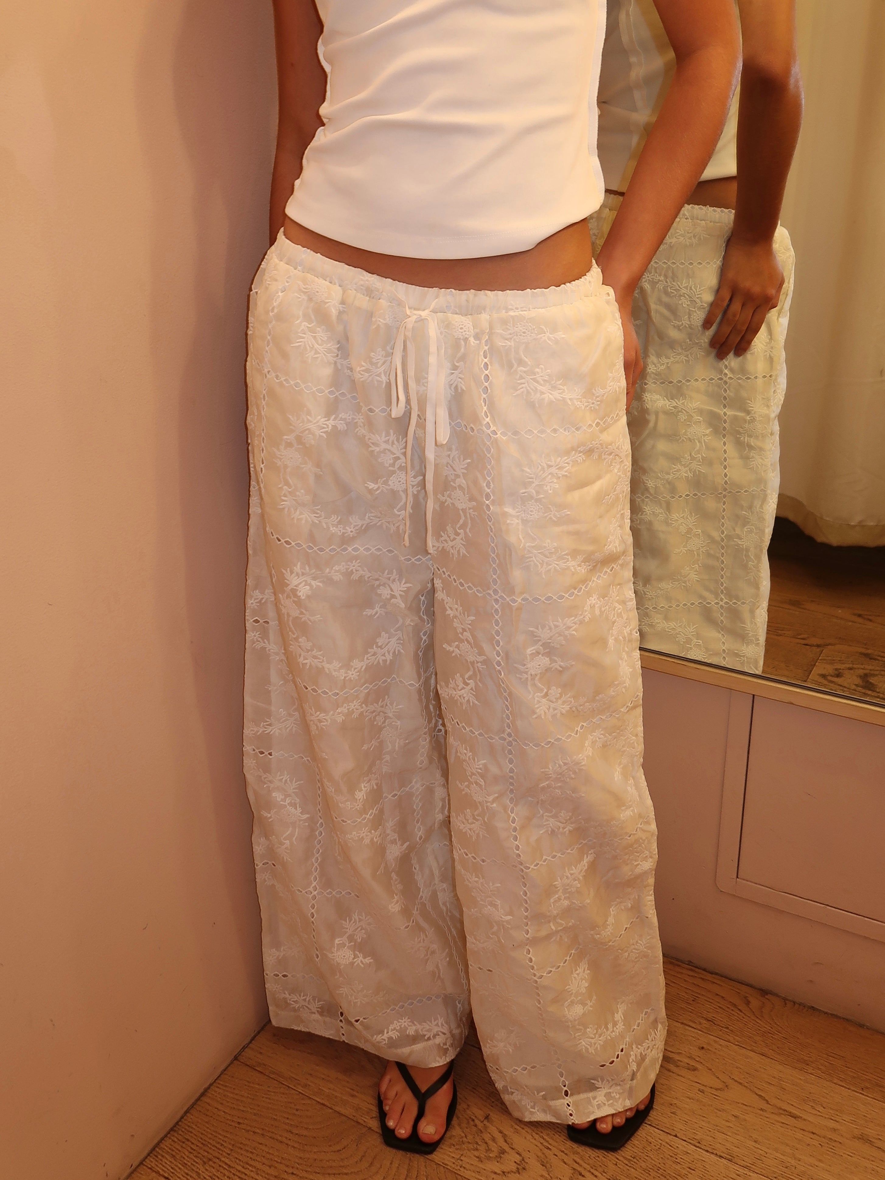 Playa Drawstring Silk Pants in Milk