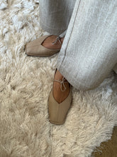 Load image into Gallery viewer, Sway Ballet Flats in Stone Beige
