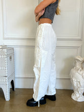 Load image into Gallery viewer, Impala Cargo Pants in White
